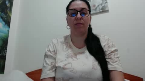 Snapshot of natally565656 chatting on 11, 1, 2025 natally online show from 11, 1, 2025