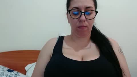 Snapshot of natally565656 chatting on 3, 2, 2025 natally online show from 3, 2, 2025