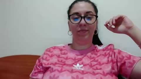 Snapshot of natally565656 chatting on 20, 9, 2025 natally online show from 20, 9, 2025