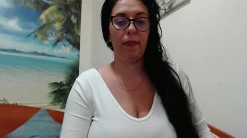 Snapshot of natally565656 chatting on 25, 9, 2025 natally online show from 25, 9, 2025