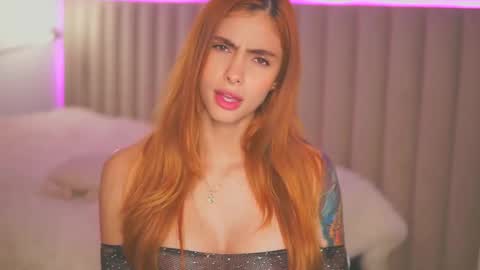 Snapshot of nataly_05 chatting on 5, 12, 2024 anatalybee online show from 5, 12, 2024