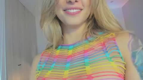 Snapshot of nataly_05 chatting on 18, 2, 2026 anatalybee online show from 18, 2, 2026