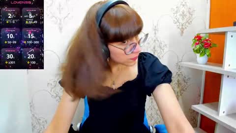 N A T A L Y online show from 25, 2, 2025