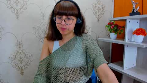 N A T A L Y online show from 3, 3, 2025