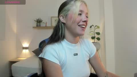 Snapshot of nataly_rodri chatting on 14, 5, 2026 Nataly online show from 14, 5, 2026