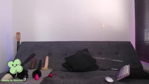   online show from 17, 3, 2026