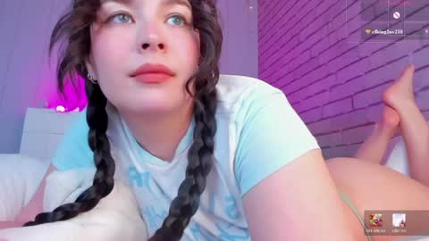 Snapshot of natalyhayes chatting on 5, 6, 2026 Nataly online show from 5, 6, 2026