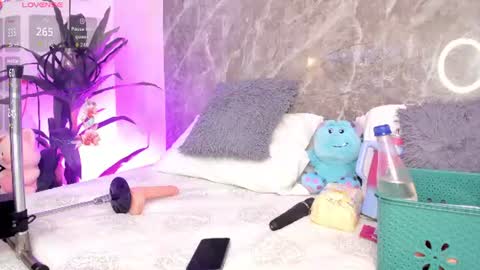 Snapshot of natalyrivers chatting on 4, 7, 2026 Megan online show from 4, 7, 2026
