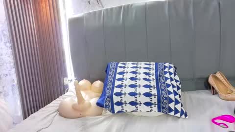 Natasha online show from 10, 3, 2026