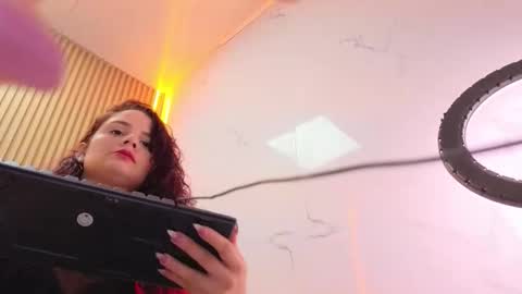 Natasha  tp   1430- 2100 online show from 18, 2, 2026