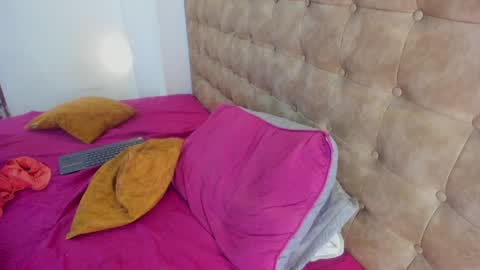   online show from 7, 2, 2025