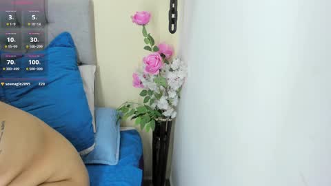   online show from 13, 2, 2025