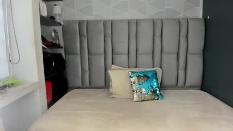 N A T A S H A online show from 18, 11, 2025