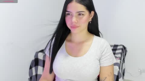 Snapshot of natasha_su chatting on 19, 1, 2025 Natalia online show from 19, 1, 2025