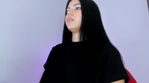 Snapshot of natasha_su chatting on 21, 9, 2025 Natalia online show from 21, 9, 2025