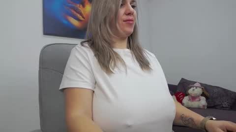 Snapshot of natashaboobs chatting on 15, 2, 2025 natashaboobs online show from 15, 2, 2025
