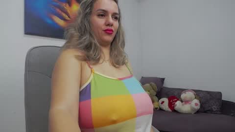Snapshot of natashaboobs chatting on 4, 3, 2025 natashaboobs online show from 4, 3, 2025