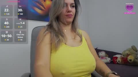 Snapshot of natashaboobs chatting on 20, 10, 2025 natashaboobs online show from 20, 10, 2025