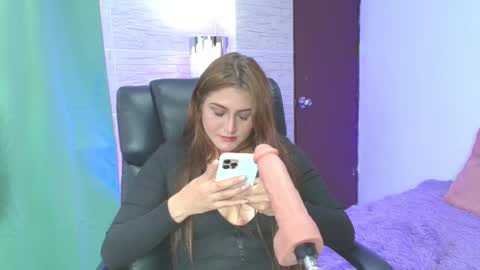 Snapshot of natasharobbins chatting on 25, 9, 2025   online show from 25, 9, 2025