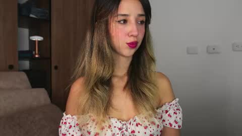 Snapshot of natasna1 chatting on 2, 3, 2026 Natasha Independent model online show from 2, 3, 2026