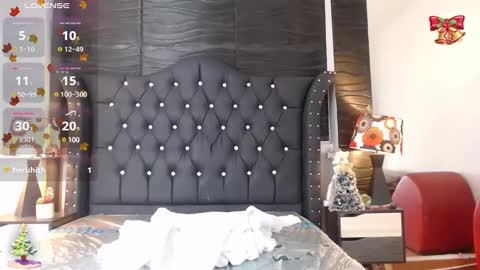 Snapshot of nathaliaz_ chatting on 15, 12, 2024 nathaliaz online show from 15, 12, 2024