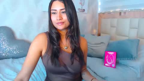 Snapshot of nathalierose_1 chatting on 27, 2, 2026 Nathalie Rose online show from 27, 2, 2026