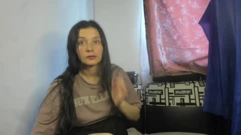 Snapshot of nathaly_love96 chatting on 1, 6, 2026 Nathaly online show from 1, 6, 2026