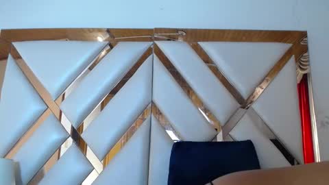 nathaly low online show from 21, 3, 2026