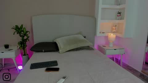 Snapshot of nathalyn05 chatting on 9, 6, 2026 NATHALY online show from 9, 6, 2026
