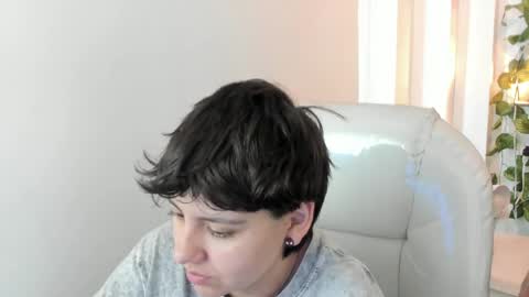 nathalyy_ds online show from 12, 4, 2026