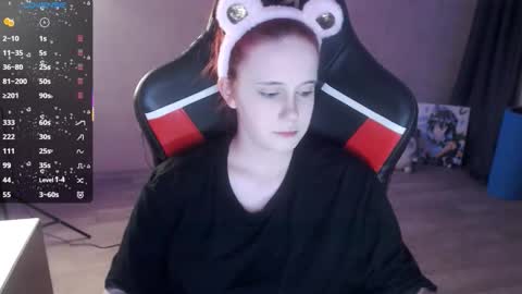 Snapshot of natsuki2005 chatting on 2, 11, 2025 natsuki2005 online show from 2, 11, 2025