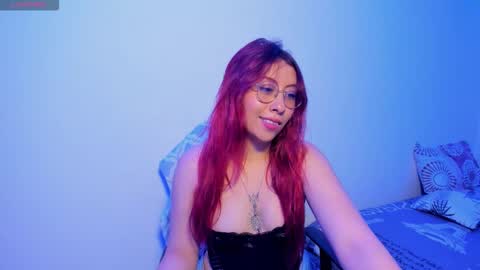 Snapshot of natt15 chatting on 24, 10, 2025 Natalia online show from 24, 10, 2025