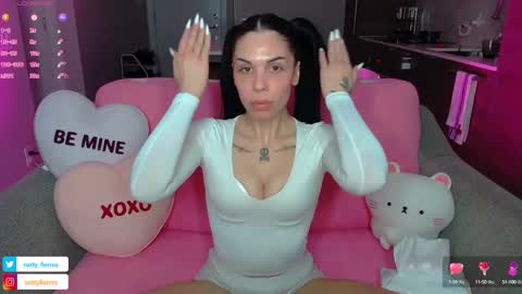 NATTY FIERROS online show from 23, 1, 2025