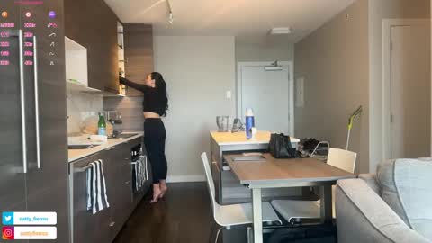 NATTY FIERROS online show from 6, 2, 2025