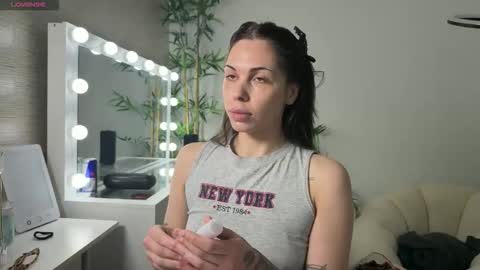 NATTY FIERROS online show from 14, 4, 2026