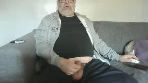 Snapshot of naturistmale45 chatting on 3, 3, 2025 naturistmale45 online show from 3, 3, 2025
