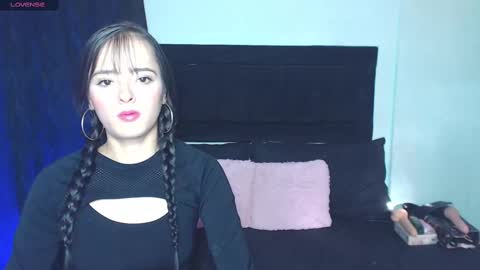 naty_cami_ online show from 10, 3, 2025