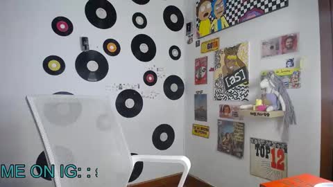 Fernanda online show from 23, 2, 2025