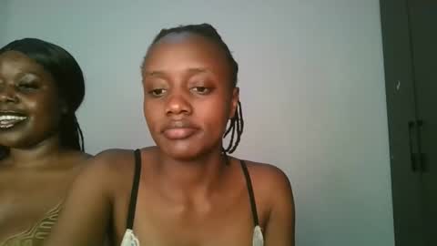 naughty_ellaa online show from 9, 10, 2025