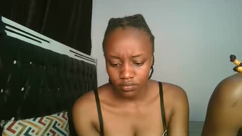 naughty_ellaa online show from 12, 10, 2025