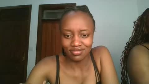 naughty_ellaa online show from 13, 10, 2025