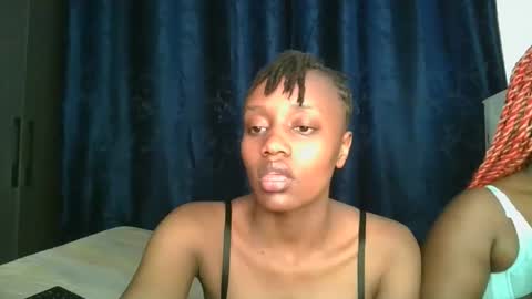 naughty_ellaa online show from 20, 10, 2025