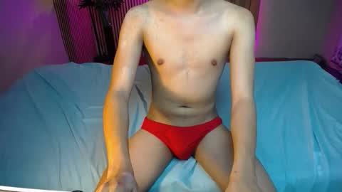 Snapshot of naughty_riddin chatting on 30, 9, 2025 naughty_riddin online show from 30, 9, 2025