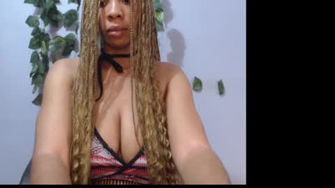 Snapshot of naughty_xxbunny chatting on 19, 2, 2025 beauty online show from 19, 2, 2025