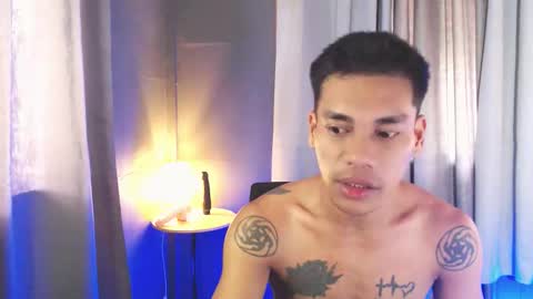 naughtyfuck_boy online show from 19, 4, 2026