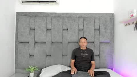 naughtyfusion_os online show from 7, 7, 2026