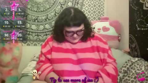 Naughty Girl online show from 19, 12, 2025