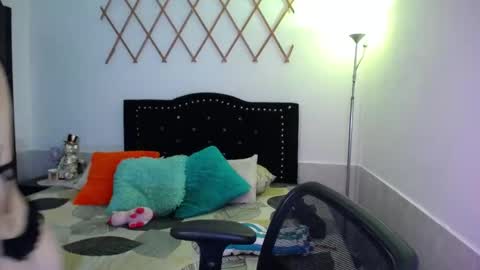 Valeria  online show from 10, 10, 2025
