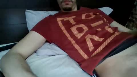 naughtyguy556677 online show from 12, 5, 2026