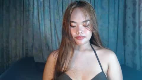 Snapshot of naughtyhotamber chatting on 8, 6, 2026 amber and ryan online show from 8, 6, 2026